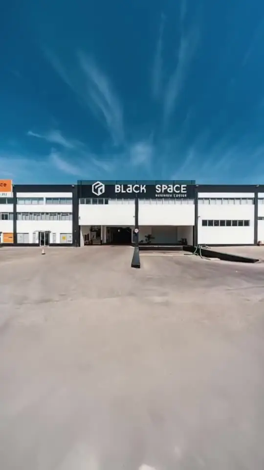 Black Space Business Center, em Alhos Vedros